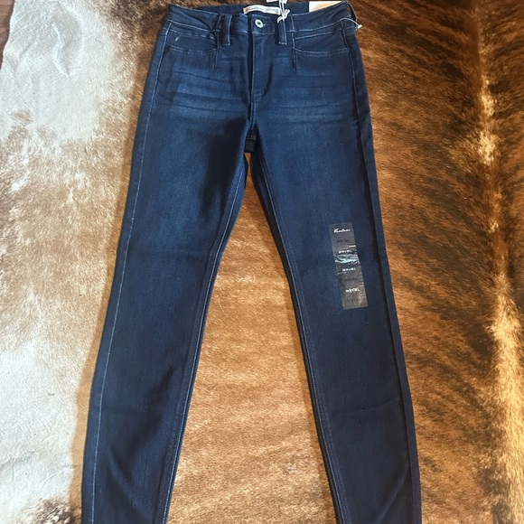 KanCan Estilo Mid Rise Skinny Jeans - Picture 2 of 8